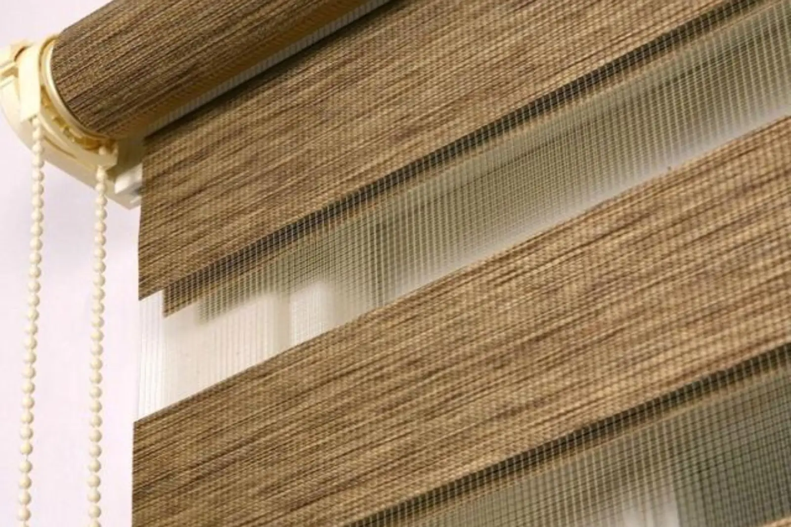 Installation of blinds. Year 2021